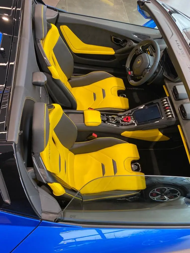 Lamborghini Huracan Evo Spyder 2022, extérieur — Monaco Super Car Rental, Monaco