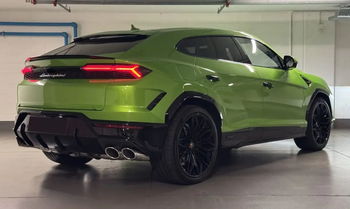 Lamborghini Urus SE 2026, vue avant — Monaco Super Car Rental, Monaco